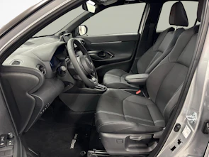 Fahrzeugbild TOYOTA Yaris Cross 1.5 VVT-i HSD Premium AWD-i