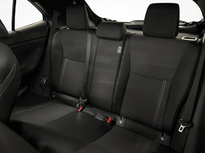 Fahrzeugbild TOYOTA Yaris Cross 1.5 VVT-i HSD Premium AWD-i