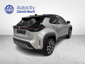 https://vehicle.imgix.net/4309116/7481d5ab-5736-4280-8a9d-cea3d7f91932.jpg