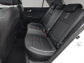 https://vehicle.imgix.net/4309120/6ff09335-cc6f-40f8-8867-4bf849bc3738.jpg