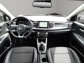 https://vehicle.imgix.net/4309120/926899c8-d80c-404a-b785-76f76d531d68.jpg