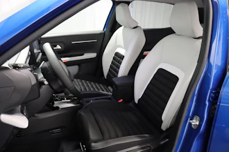 https://vehicle.imgix.net/4309141/5da8c92d-3dc4-4bf3-ba6f-7dde5ddc7c30.JPG