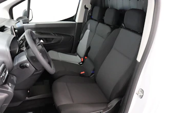 https://vehicle.imgix.net/4309159/3be95a02-1f88-4d62-be4d-cde94b87f1f6.JPG
