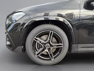 Mercedes-Benz GLA 250 Swiss Star AMG Line 4matic