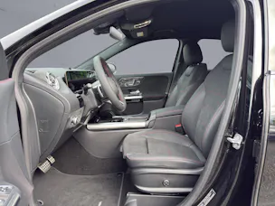Mercedes-Benz GLA 250 Swiss Star AMG Line 4matic