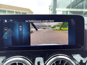 Mercedes-Benz GLA 250 Swiss Star AMG Line 4matic