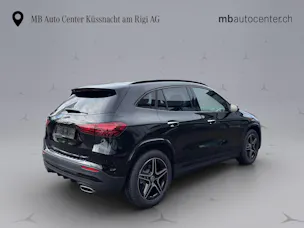 Mercedes-Benz GLA 250 Swiss Star AMG Line 4matic