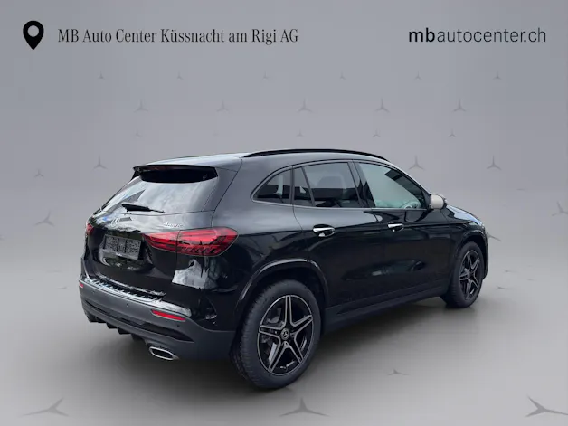 Mercedes-Benz GLA 250 Swiss Star AMG Line 4matic