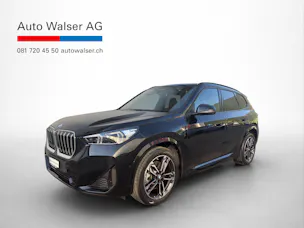 BMW X1 30e xDrive paddles