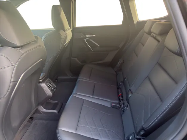 BMW X1 30e xDrive paddles