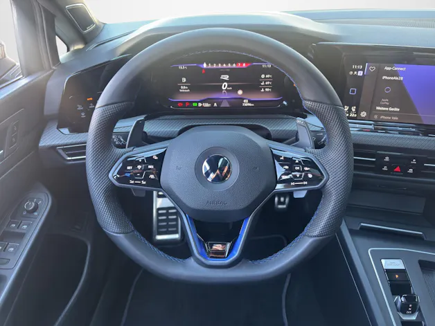 VW Golf VIII Variant 2.0 TSI R DSG 4motion