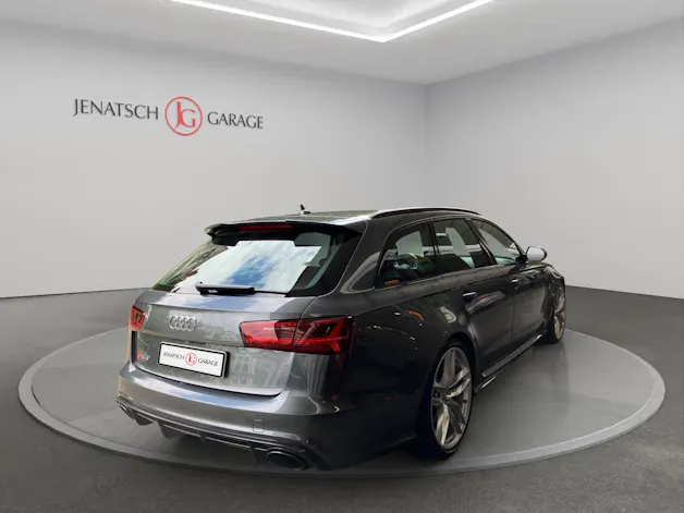 Audi Avant 4.0 V8 TFSI quattro T-Tronic
