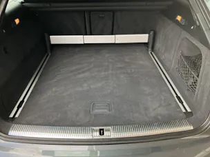 Audi Avant 4.0 V8 TFSI quattro T-Tronic