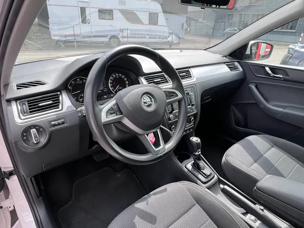 SKODA Rapid Spaceback 1.4 TSI Elegance DSG