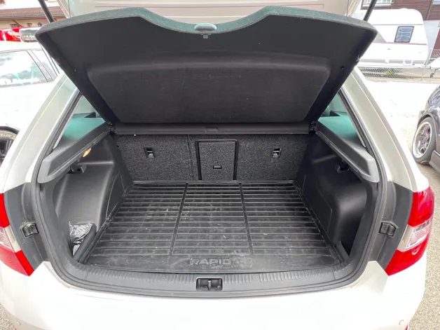 SKODA Rapid Spaceback 1.4 TSI Elegance DSG