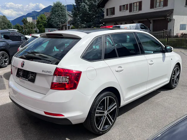 SKODA Rapid Spaceback 1.4 TSI Elegance DSG