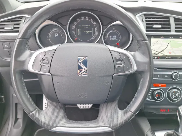DS Automobiles 4 1.6 THP 165 Sport Chic