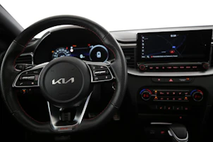 image du véhicule KIA Ceed 1.6 T-GDi GT