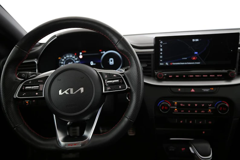 image du véhicule KIA CEED