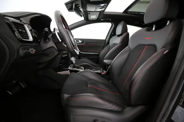 Kia Ceed 1.6 T-GDi GT