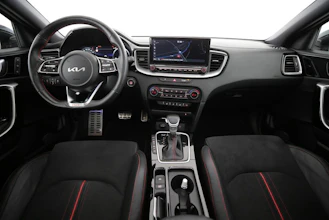 https://vehicle.imgix.net/4309346/ad8b94e0-87b1-49be-82d8-50298a20d09c.jpg