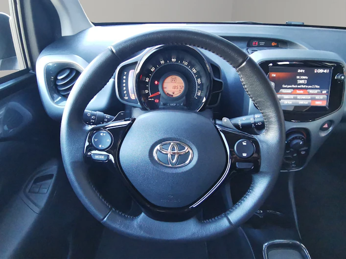 Fahrzeugbild TOYOTA AYGO