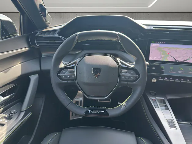 Peugeot 408 1.2 Hybrid 145 GT Exclusive