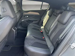 PEUGEOT 408 1.2 Hybrid 145 GT Exclusive