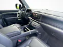 Land Rover Defender 110 3.0 D I6 300 X-Dynamic SE mit Standheizung