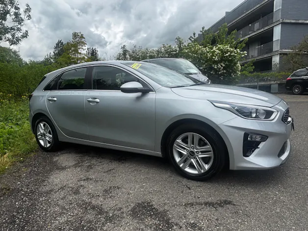 Kia Ceed 1.5 T-GDi MHEV Power