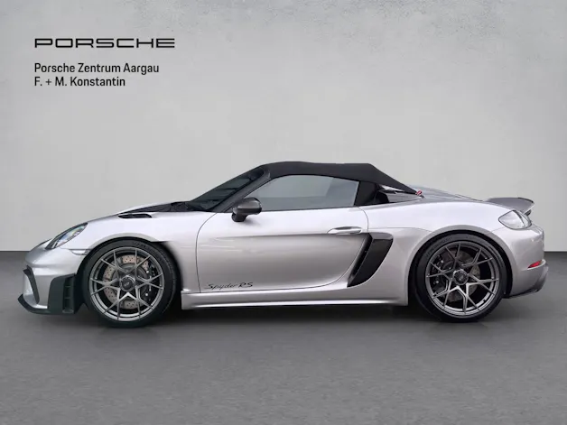 Porsche 718 Spyder RS