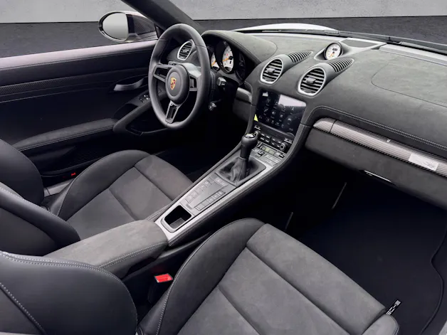 Porsche 718 Spyder RS