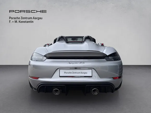 Porsche 718 Spyder RS