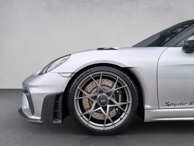 Porsche 718 Spyder RS
