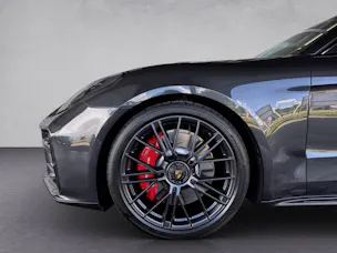 Porsche Panamera GTS