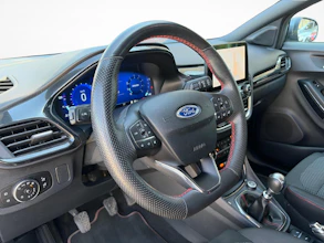 https://vehicle.imgix.net/4309553/abc30195-1fc1-4bbb-bfbd-b1415024130c.jpg