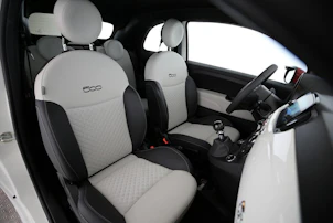 image du véhicule FIAT 500 C 1.0 Hybrid Dolcevita