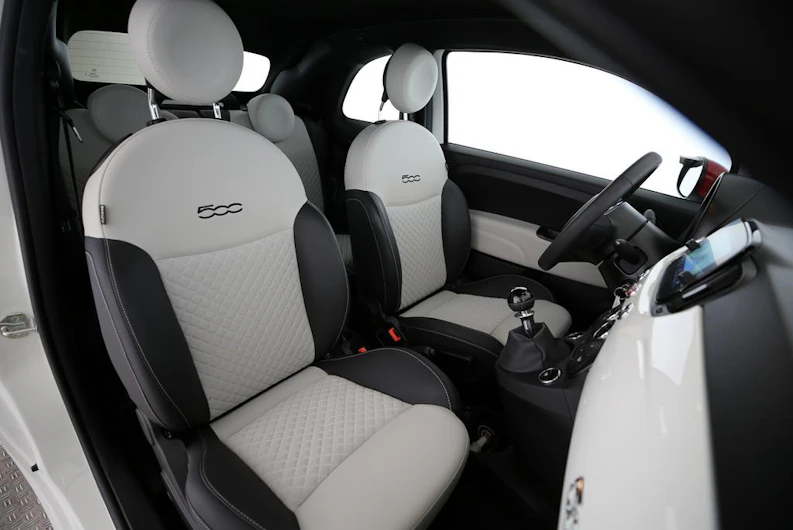 image du véhicule FIAT 500