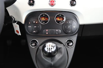 https://vehicle.imgix.net/4309621/e6519796-0795-49ef-9460-58b57631c7ac.jpg