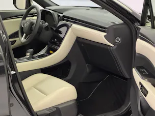 Lexus LBX 1.5 Hybrid Elegant AWD