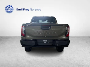 https://vehicle.imgix.net/4309673/9dd4e706-614d-4cf0-b0f5-f89048c210bf.jpg