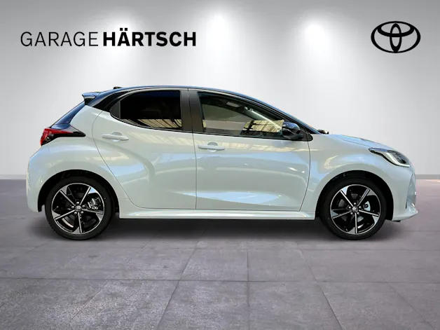 Toyota Yaris 1.5 VVT-i HSD Premium