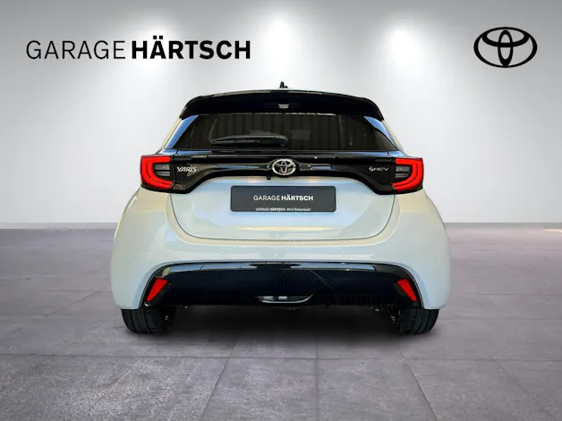 Toyota Yaris 1.5 VVT-i HSD Premium
