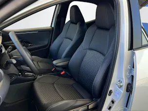 Toyota Yaris 1.5 VVT-i HSD Premium