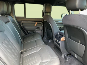 https://vehicle.imgix.net/4309773/4e0bb433-15d8-42c8-be49-2fd4752e1010.jpg