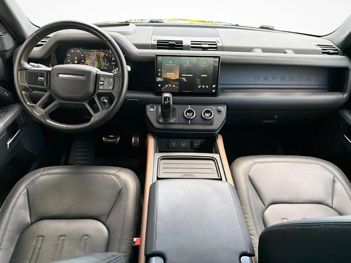 image du véhicule LAND ROVER DEFENDER