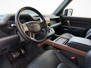 https://vehicle.imgix.net/4309773/8656bab3-2e94-445c-9f53-d183a60ae07f.jpg