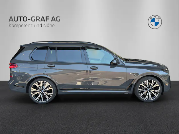 BMW X7 40i xDrive M Sport Pro (7-Plätzer)