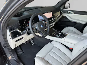 BMW X7 40i xDrive M Sport Pro (7-Plätzer)