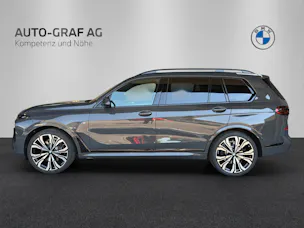 BMW X7 40i xDrive M Sport Pro (7-Plätzer)